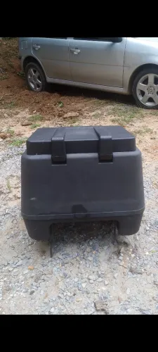 Baú+ suporte+ aranha para moto