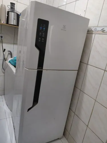 Geladeira em bom estado