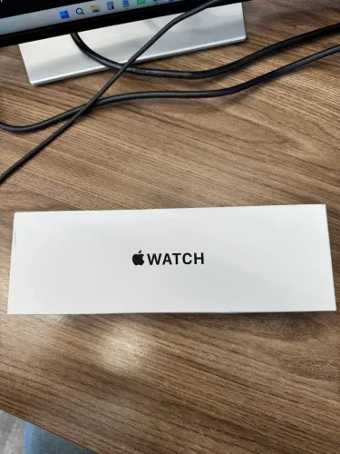 Apple Watch SE 3 GPS 40mm Starlight original lacrado