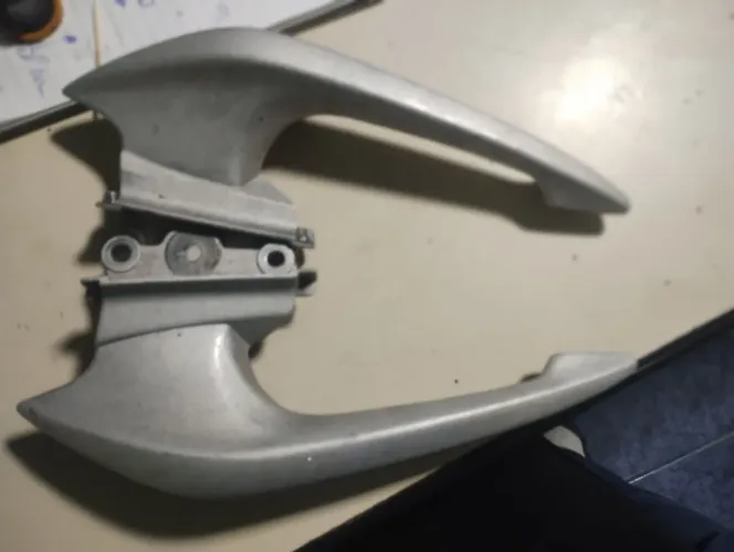 Alça original Honda CB 300 de 2010 a 2015 usada estado de novo.