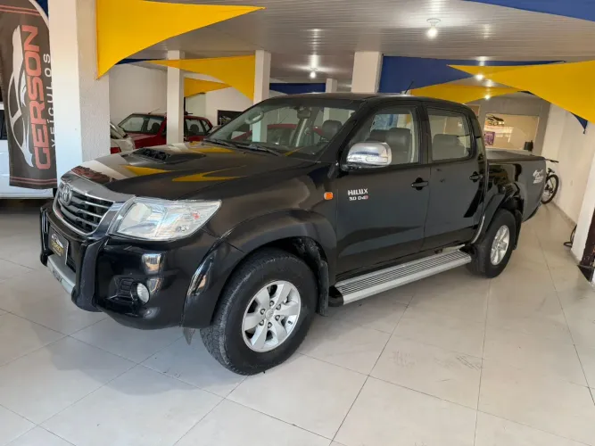 Toyota Hilux CD D4-d 4X4 3.0 TDI Dies. Mec. 2012