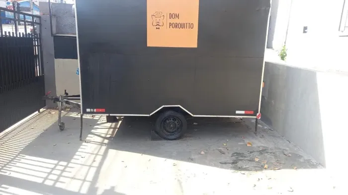 TRAILER COM DOCUMENTAÇÃO