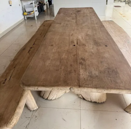 Mesa de Madeira
