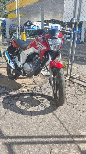 HONDA CG TITAN 150 VERMELHA 2015 Shalon veículos Cariacica 