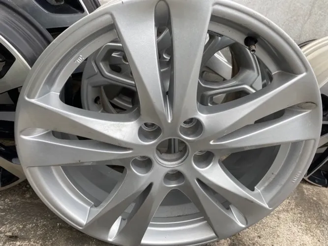 Roda Hyundai Santa Fe aro 18 original unidade valor mínimo 