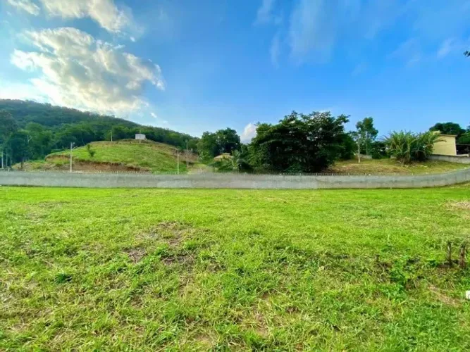 Lote comercial ou residencial - A partir de 381m² com excelente localização