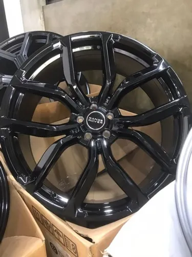 Roda Range Rover Preto Semi-Brilho 5x108 - 22x10 Offset 45 (Nv)