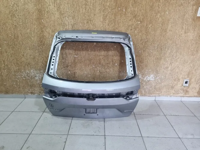 Tampa traseira HRV / HR-V 2023/2024 Original