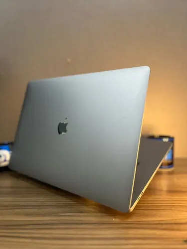 MacBook本体 MacBookpro 2019 16GB 1TB MacBook Pro (16 polegadas, 2019) - Especificações técnicas