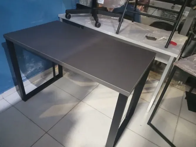 Mesa para escritorio industrial happy