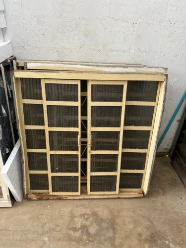 Vendo janela usada