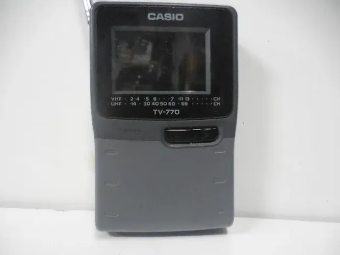 tv antiga portatil casio