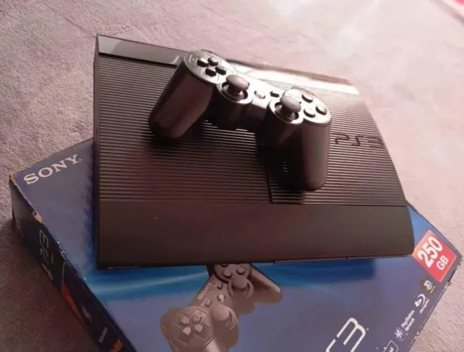 PS3 DESBLOQUEADO JA COM PES24 