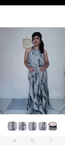 Vestido longo fenda