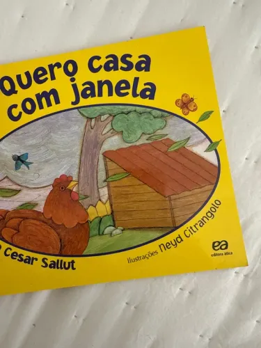 Beca com a cabeça nas nuvens - Isabella Sá