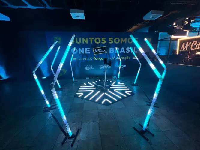 Plataforma 360 Iluminação LED para eventos e festas