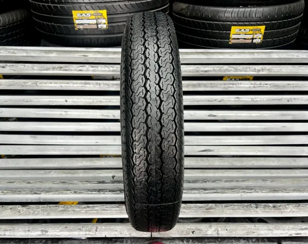 Pneu 5.60-15 Fusca Tower-Tire VR200 Remold / Pneu 5.60R15