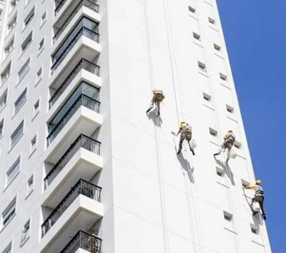 Pintor de fachadas balancinho colocação de dreno e reparos e impermeabilização de paredes 