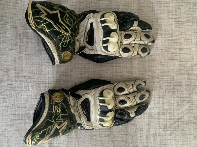 Luvas Alpinestars GP Pro tamanho M - couro, originais, ótimo estado