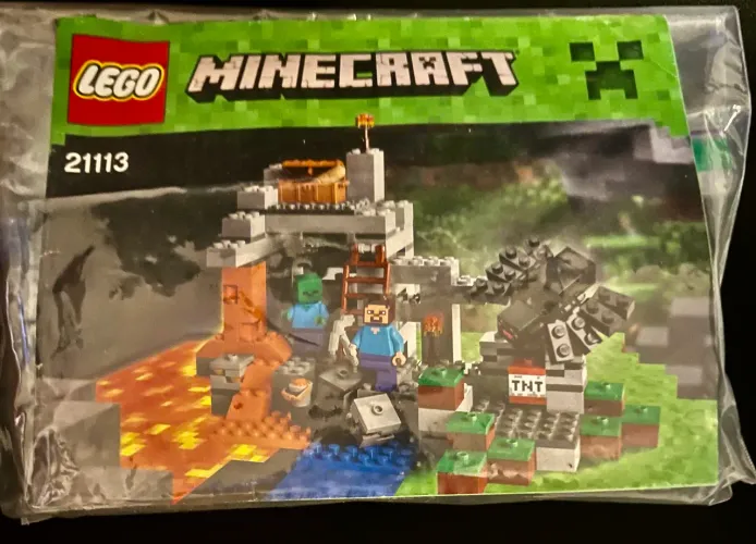 Lego Minecraft 21113