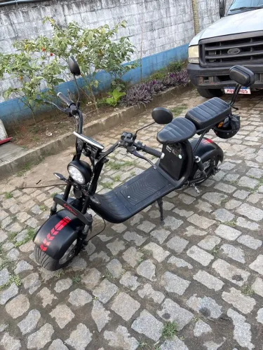 Scooter elétrica 