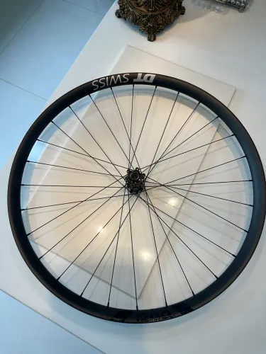 Par de Roda CARBONO 1170g BOOST novas 