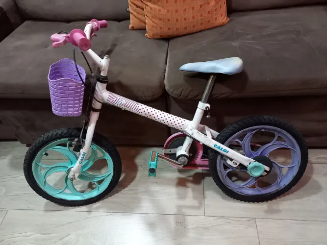 Bicicleta Caloi Ceci Aro 16