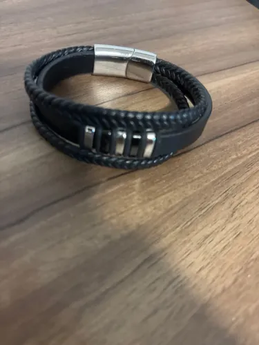 Pulseira de Couro Masculina Elegante