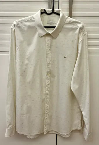 Camisa Foxton Marfim, tam.G, perfeita.