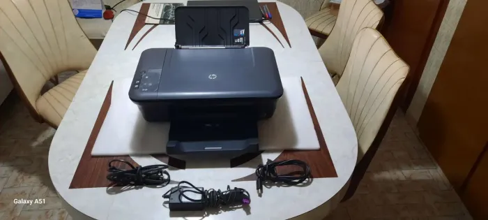 Impressora HP Multifuncional Deskjet F2050 print . Scan . Copy  nova sem uso. 