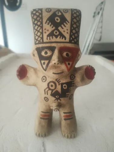 Estatueta / escultura Cuchimilco artesanato Peruano/Inca em cerâmica, intacto!