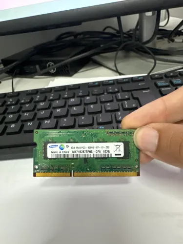Memória DDR3 Samsung 1GB