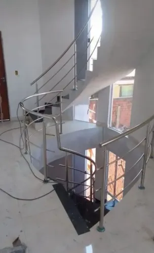 CORRIMÃO e GUARDA CORPO de INOX