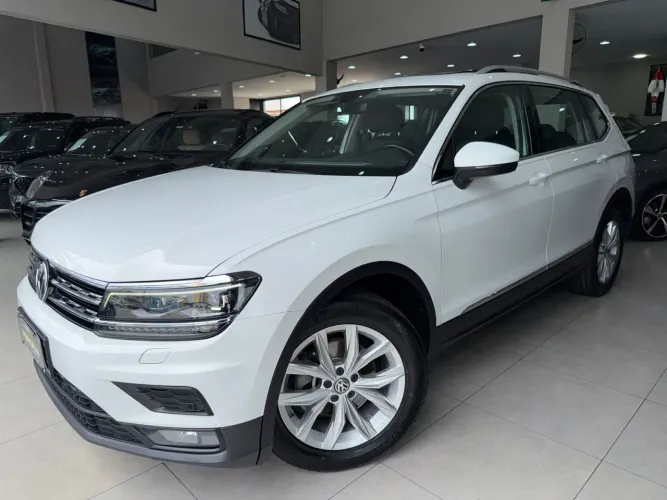 Volkswagen Tiguan Allspac Comf 250 TSI 1.4 Flex 2019