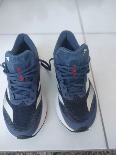 Tênis Adidas novo