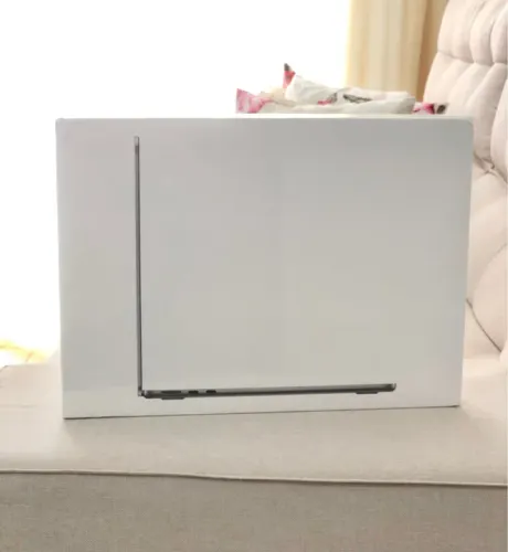 MacBook Air M4 13.6 2025