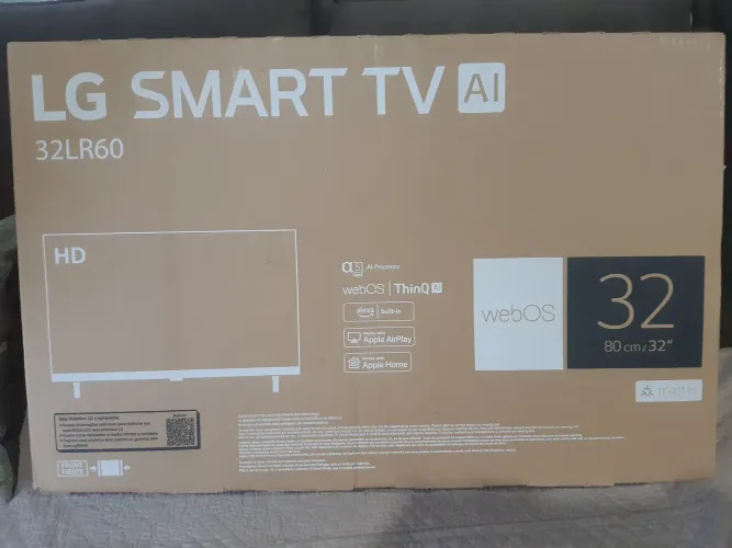 Venda de TV LG 32 polegadas na caixa lacrada com nota e ainda na garantia de fábrica. 