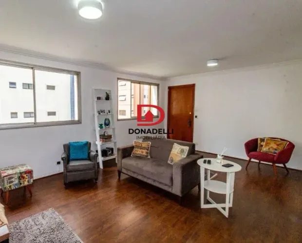 Lindo Apartamento de 105 m² com duas vagas em Moema