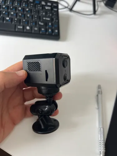 Mini câmera de vigilância WiFi 2.4G