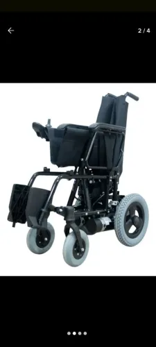 Cadeira de rodas motorizada 