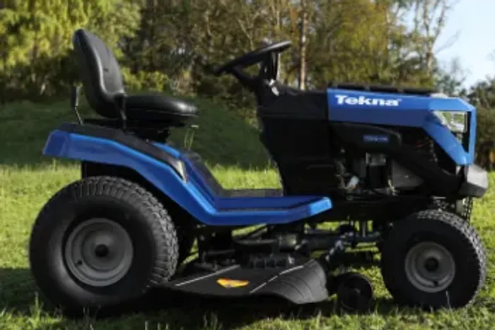 Cortador de Grama Dirigivel 17,5 Hp a Gasolina Alta Produtividade