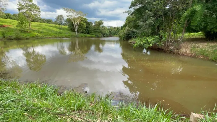 Sítio a venda de 9 alqueires Trindade Go -
