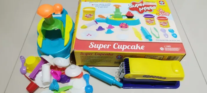 Brinquedo Super Massa da Estrela - Fábrica de Cup Cake