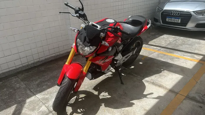  BMW G 310R 2019 - Potência, Estilo e Liberdade por apenas R$ 20.000! 