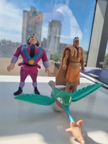 Bonecos da coleção Pocahontas da Disney do Burger King de 1995 (importado)