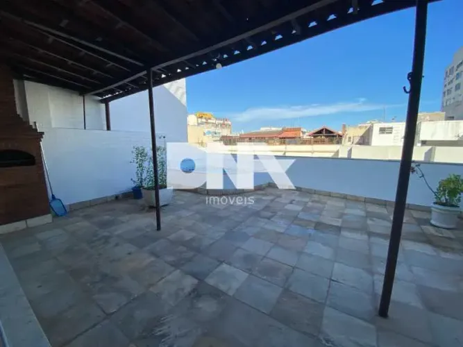Apartamento : / Residencial / Copacabana