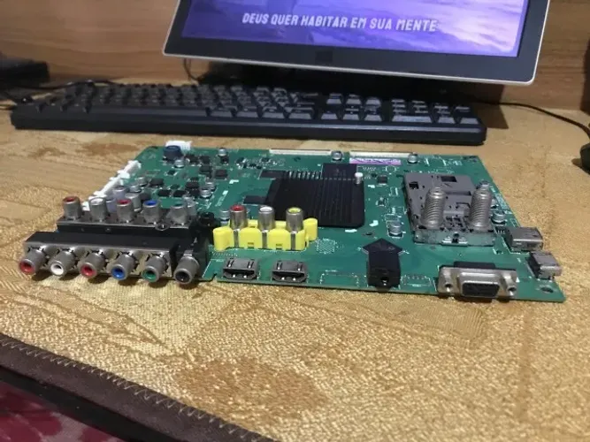 Placa Mãe PHILIPS TV 32p (LEIA A DISCRIÇÃO)