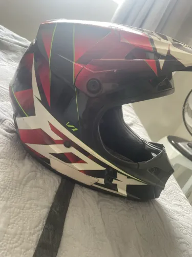 Capacete fox 