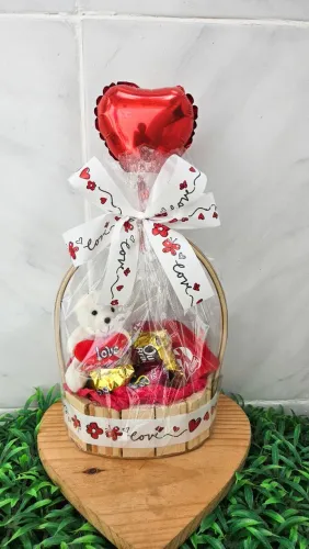 Cesta de Presente Romântica - Ideal para o Dia dos Namorados