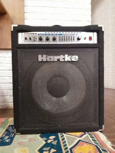 Amplificador de baixo Hartke A100